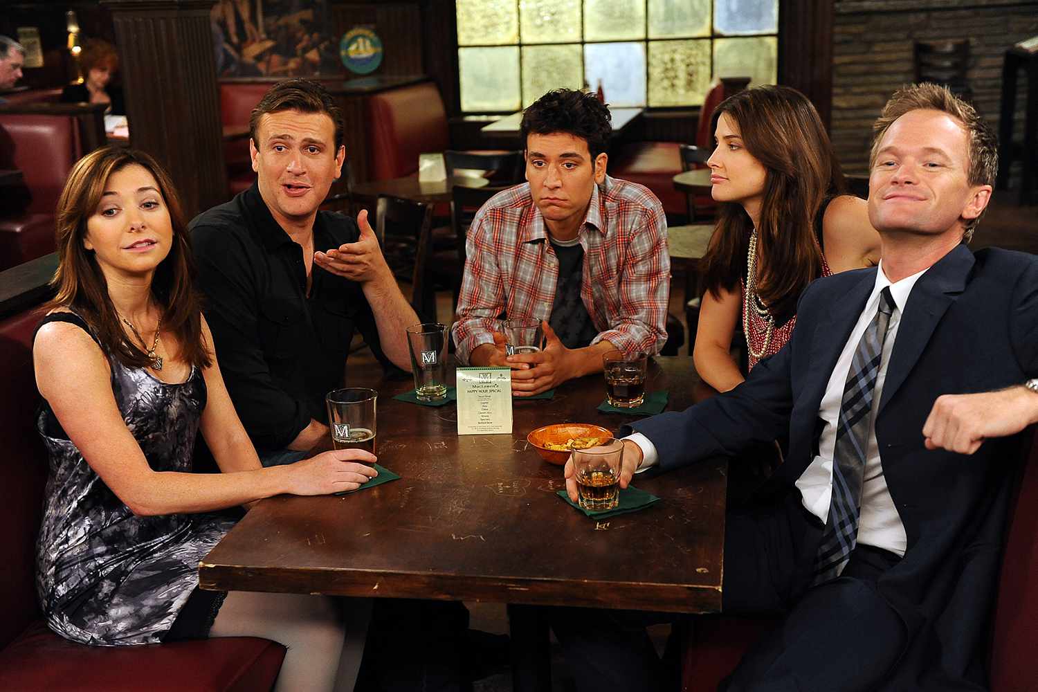 Alyson Hannigan marks 10th anniversary of How I Met Your Mother finale